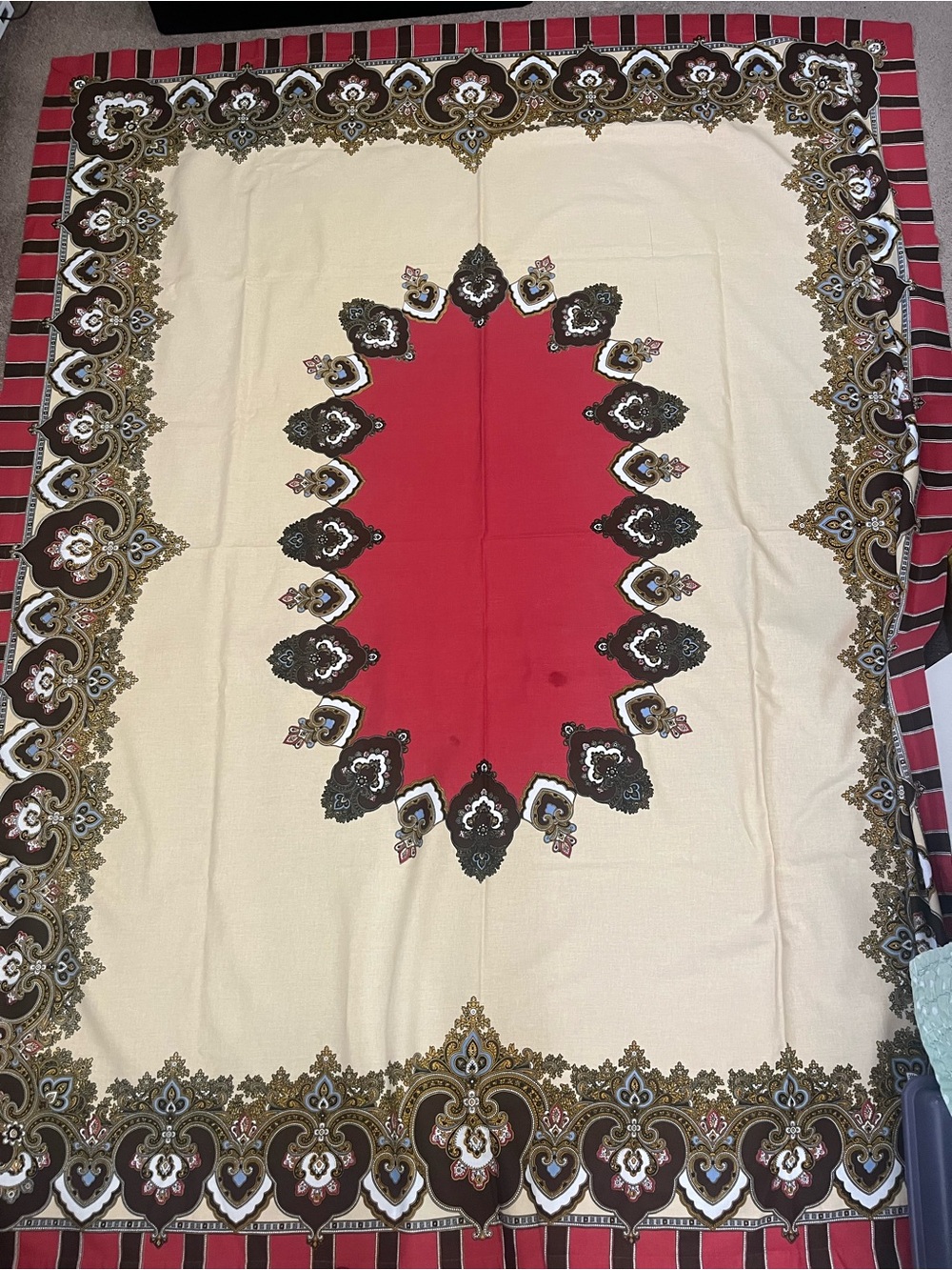 WILLIAMS SONOMA Ornate Border Paisley Pattern Table Cloth 84" x 86"